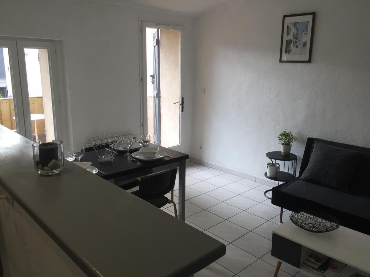T2 Avec Terrasse, Clim , Box Fibre Apartamento Vedène Exterior foto
