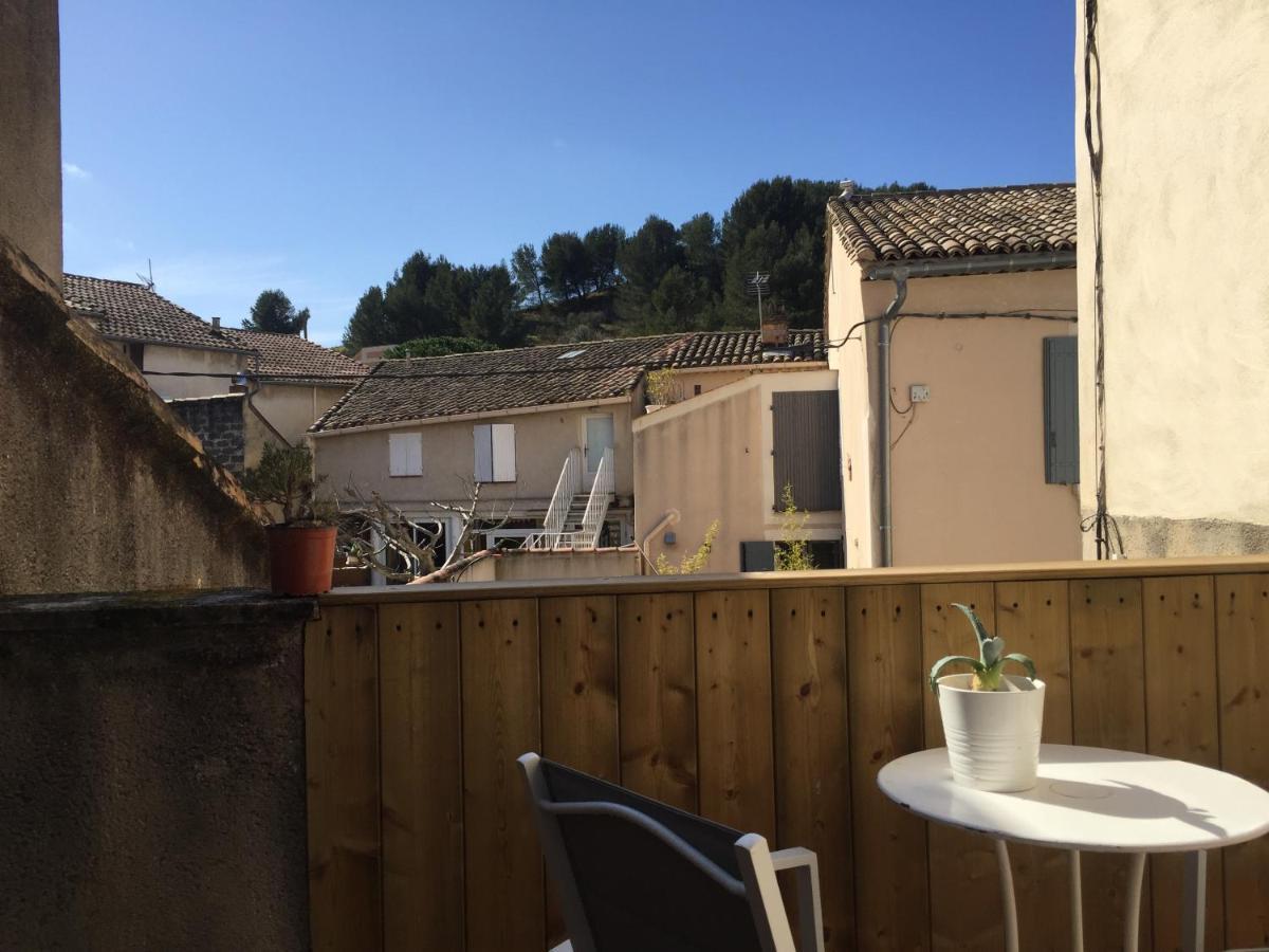 T2 Avec Terrasse, Clim , Box Fibre Apartamento Vedène Exterior foto