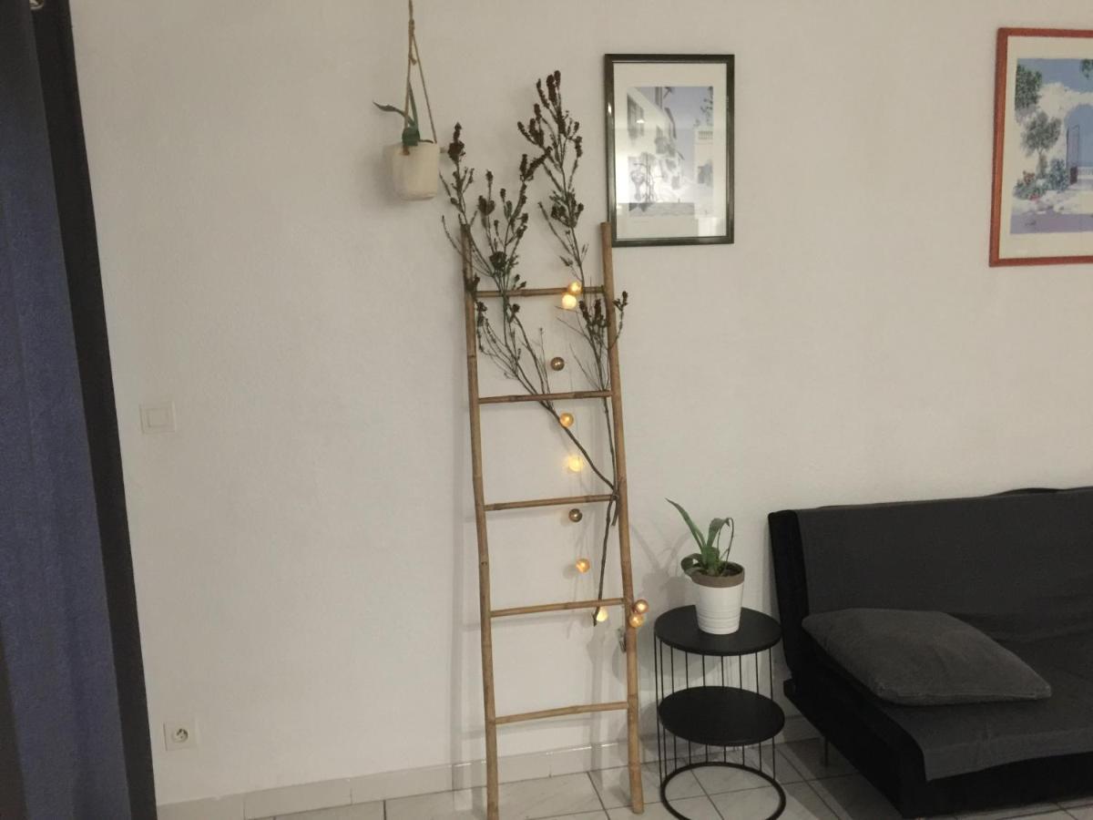 T2 Avec Terrasse, Clim , Box Fibre Apartamento Vedène Exterior foto